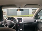 Peugeot 206+ TÜV 09.2027 - Peugeot 206 mit Diesel-Antrieb: Limousine