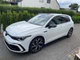 Volkswagen Golf 1.5 eTSI DSG, R-Line, Harman Kardon, Panor.