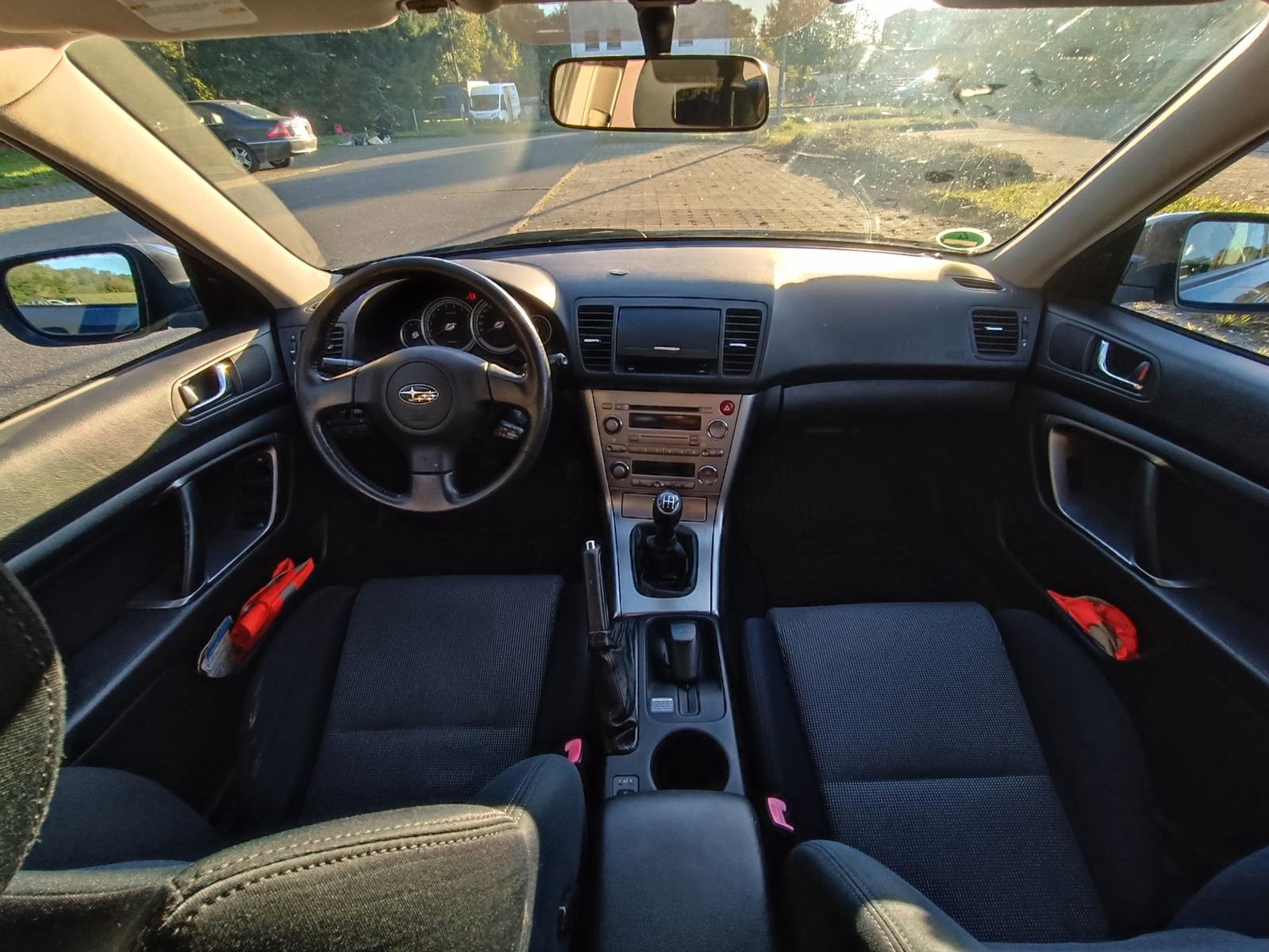 Subaru Legacy 2006 — photo 9
