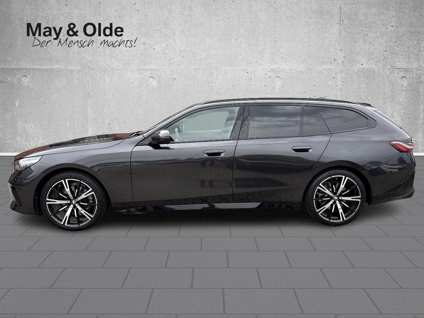 BMW 520 i Touring M Sport AHK H&K ACC RFK SHZ PDC LE foto 2