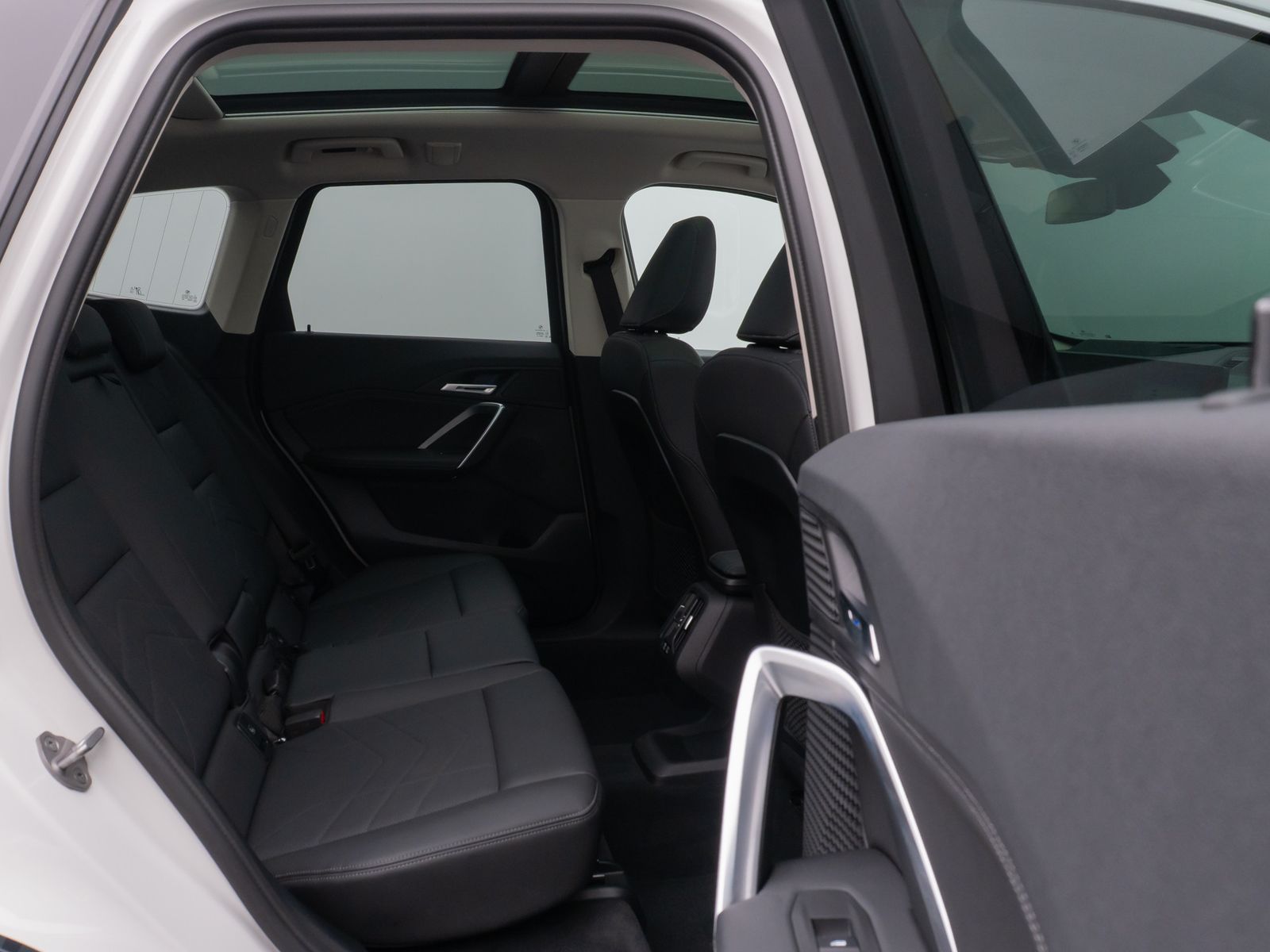 Fahrzeugabbildung BMW X1 xD20d xLine 360°Panorama HUD DAB Komfort AHK