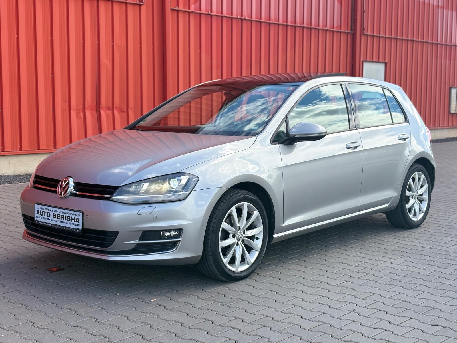Volkswagen Golf VII Lim. Highline Pano Leder Bi-Xenon PDC
