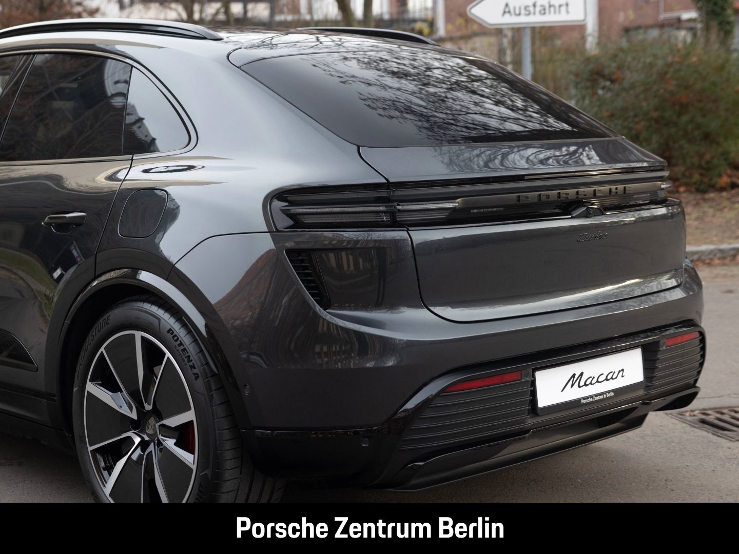 Porsche Macan - Bild 11