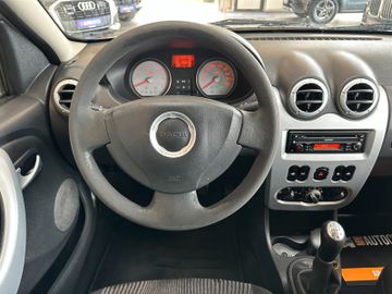 MYAUTOCENTER – Gebraucht- und Jahreswagen mit Werkstattservice in Pfaffenhofen Dacia Sandero Laureate *AHK*TÜV:328*1-Hand*