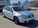 Volkswagen Golf V Lim. Goal 1.6 WENIG KM*KLIMA*TÜV 07.25 - Volkswagen Golf aus 2006: 1.6