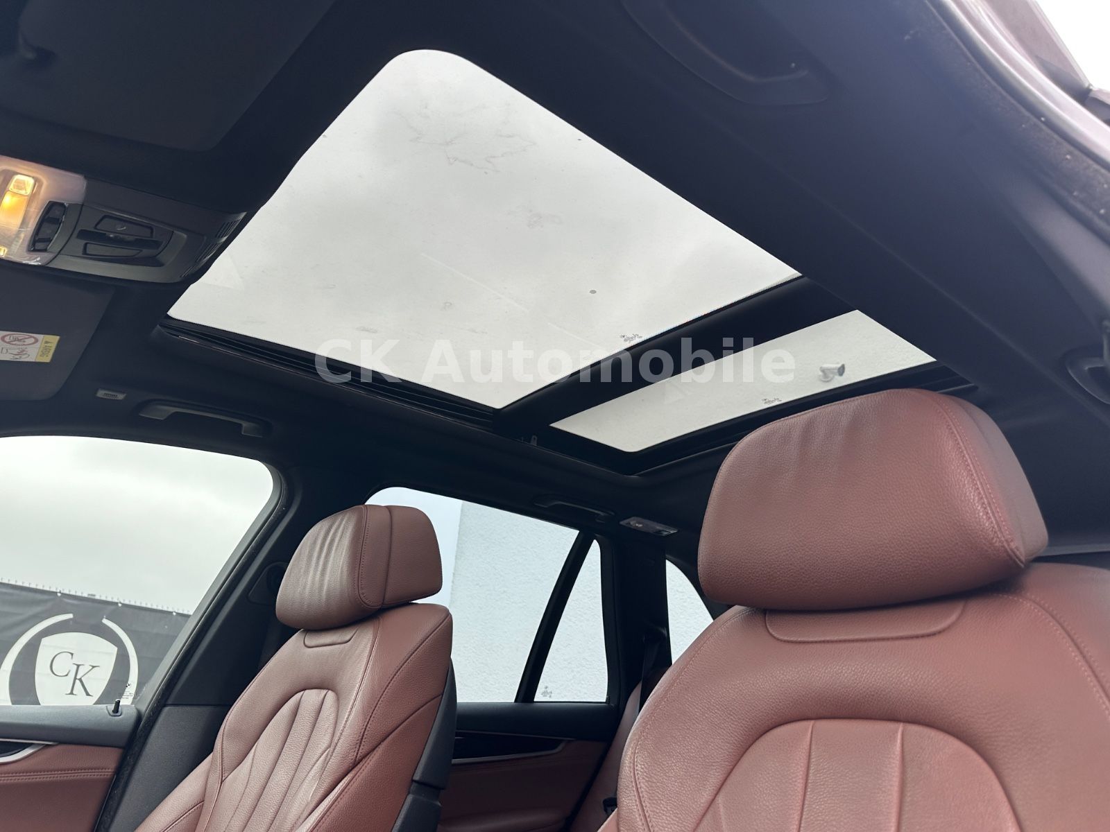 Fahrzeugabbildung BMW X5 xDrive30d/Navi/Head-Up/Pano/360°Kam/AHK