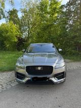 Jaguar F Pace 30d AWD R-Sport, sehr gute A... - Jaguar F-Pace: Se