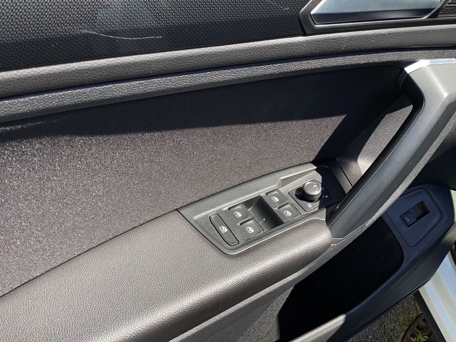 Fahrzeugabbildung Volkswagen Tiguan Elegance 4Motion