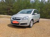 Opel Zafira B Automatik 7 Sitze - Opel Zafira aus 2006 mit Diesel-Antrieb