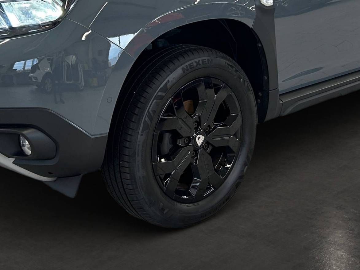 Fahrzeugabbildung Dacia DUSTER Sondermodell Extreme TCe 100 ECO-G 2WD