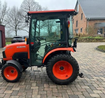 Kubota B2231 H