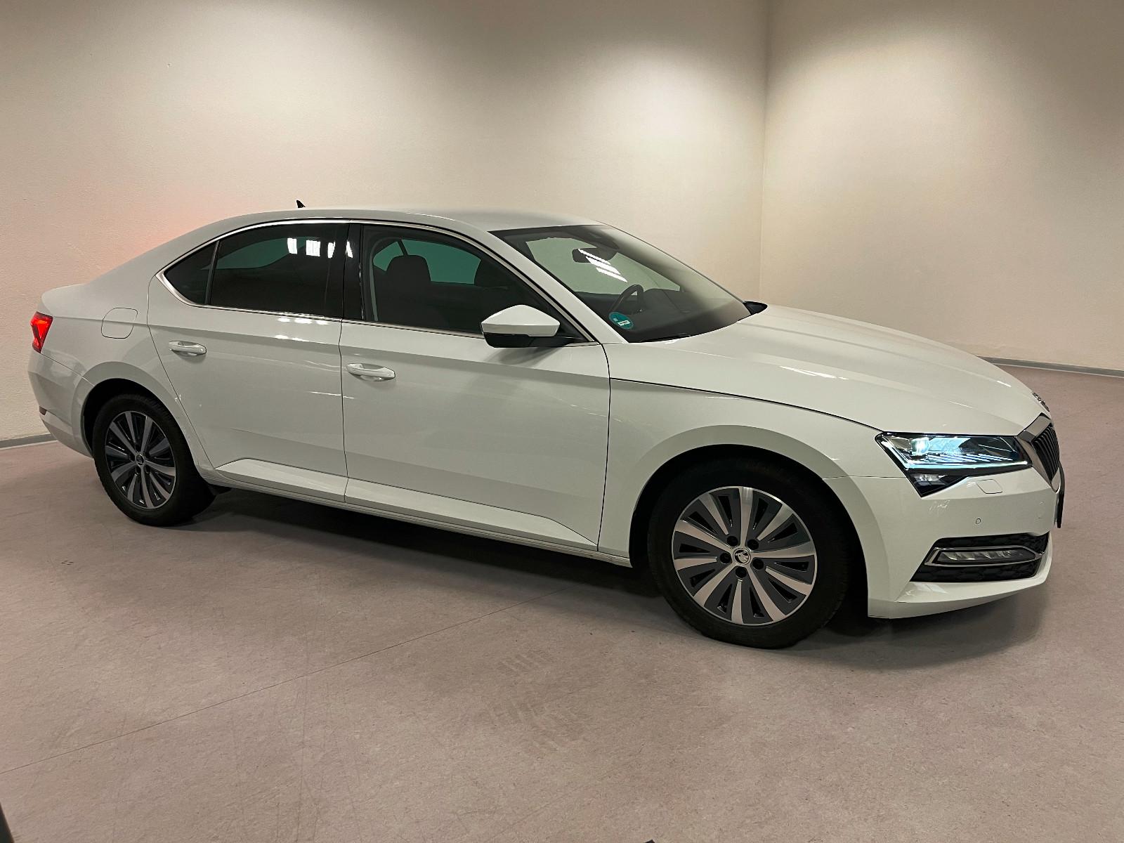 Skoda Superb Lim. Style 2.0 TDI DSG*Virtual/Kamera/LED