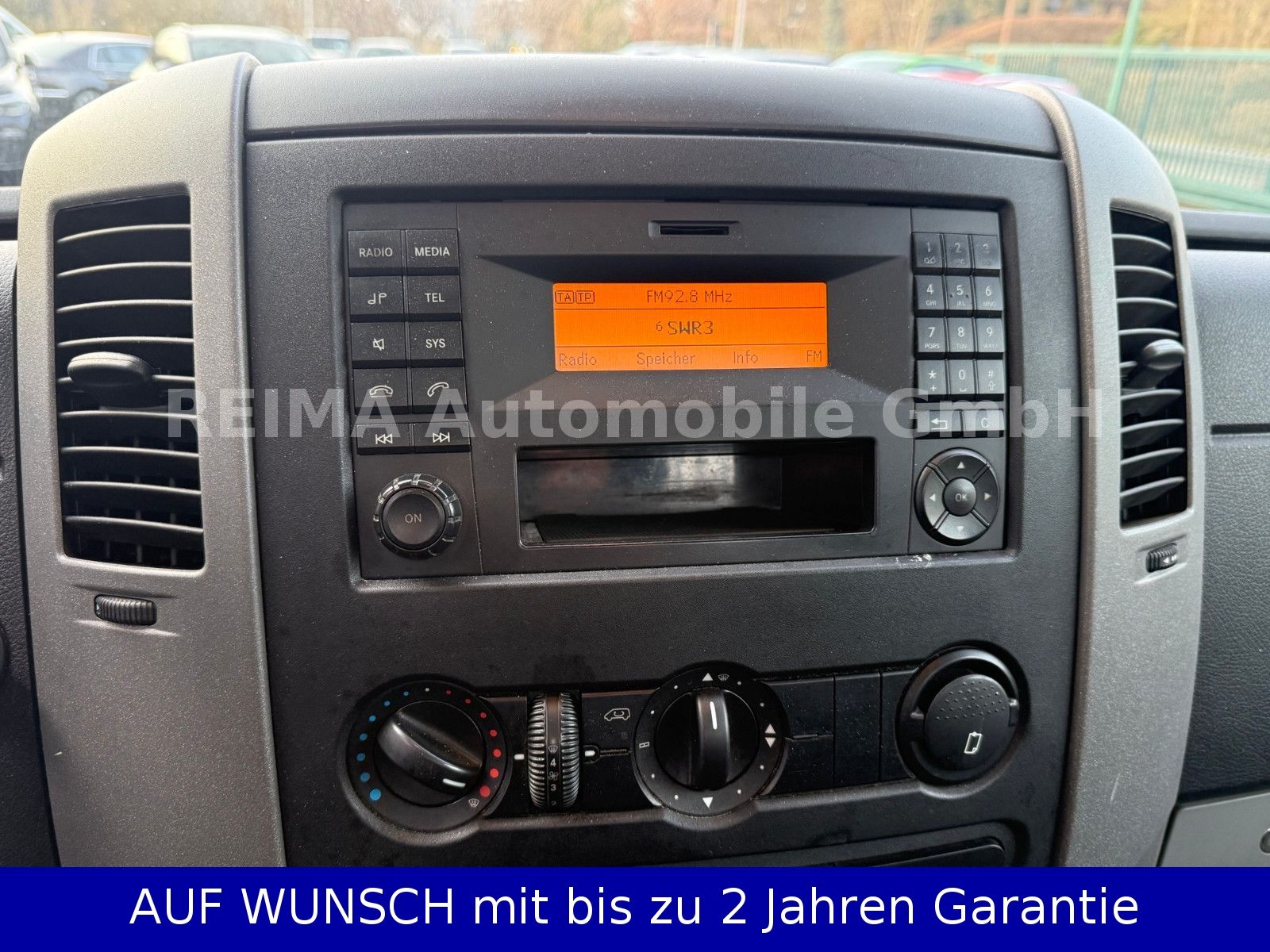 Fahrzeugabbildung Mercedes-Benz Sprinter II Pritsche  314 CDI, AHK