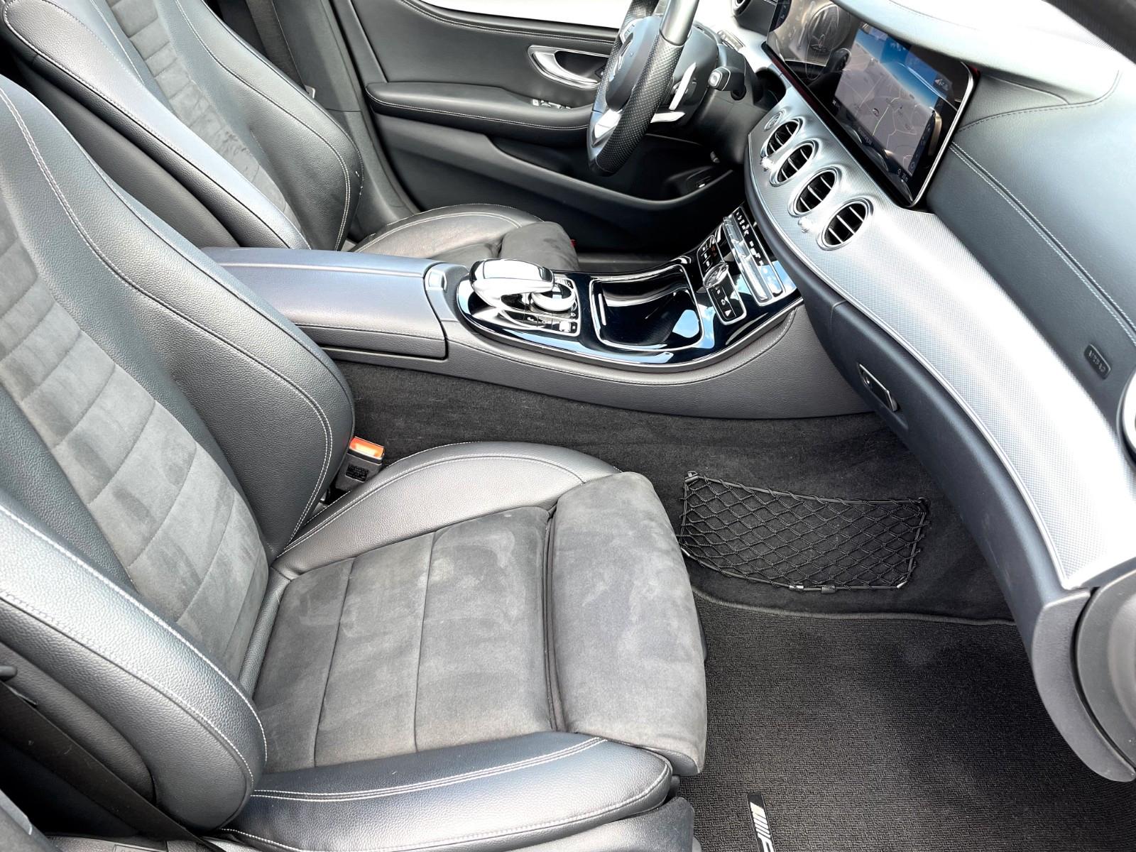 Mercedes-Benz E 220 d/AMG/PANORAMA/HEAD-UP/WEIDSCREEN/BURMESTE