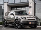 Land Rover Defender 110 URBAN 3.0 P400 X-Dynamic HSE / Meri - Land Rover Defender HSE mit Benzin-Antrieb