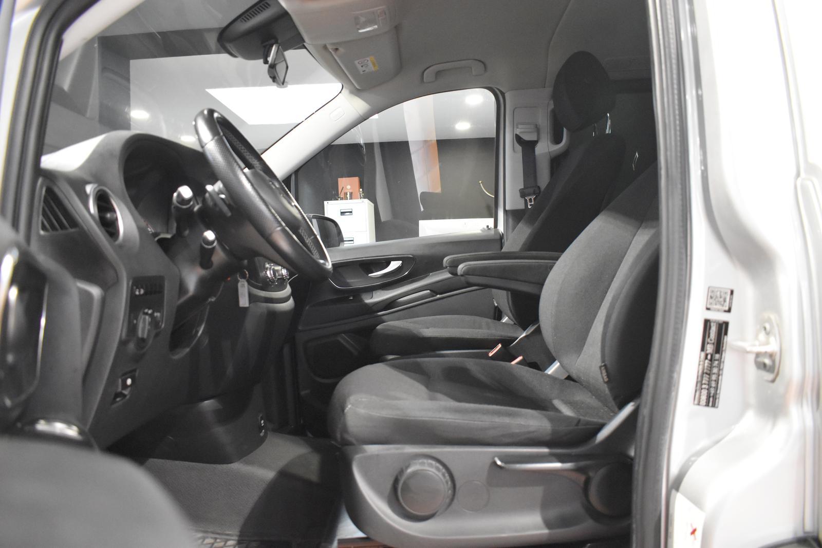 Mercedes-Benz VITO TOURER 114 4MATIC KOMPAKT 9-SITZER 2x KLIMA