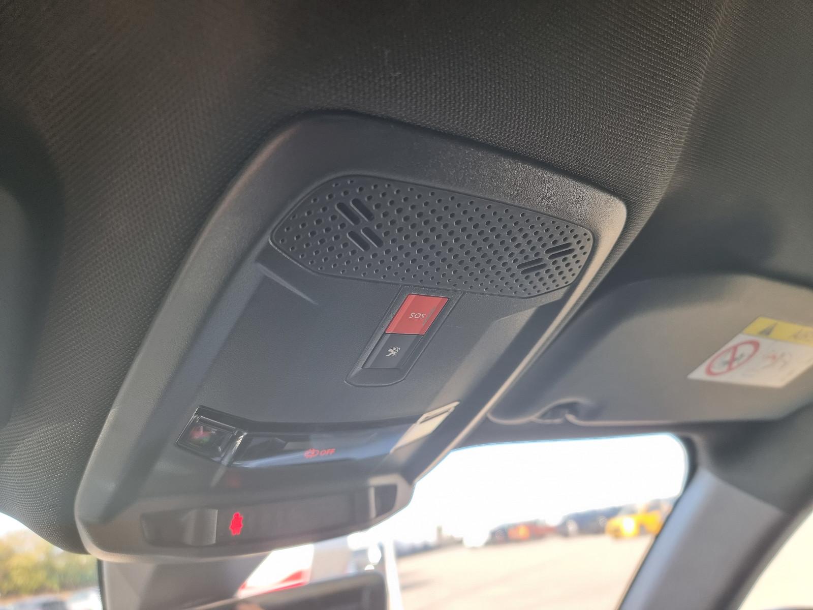 Peugeot e-2008 GT-Line -KLIMA-NAVI-CARPLAY-SHZ-CAM-LEDER