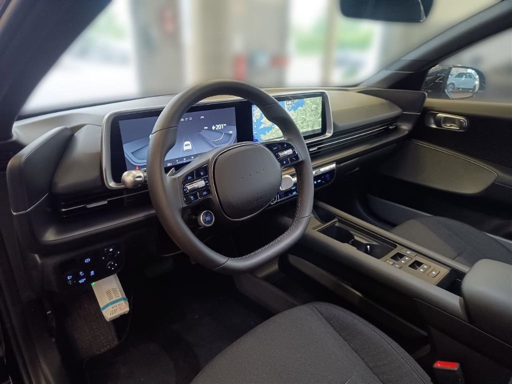 Hyundai IONIQ 6 – Bild 12