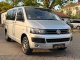 Volkswagen T5 2.0 TDI DSG-AUT Kombi KLIMA+5-SITZER+VERGLAST - Volkswagen T5: 2.5