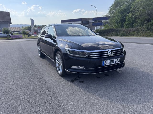 VW Passat Variant 2.0 TDI SCR 140kW DSG 4M High...