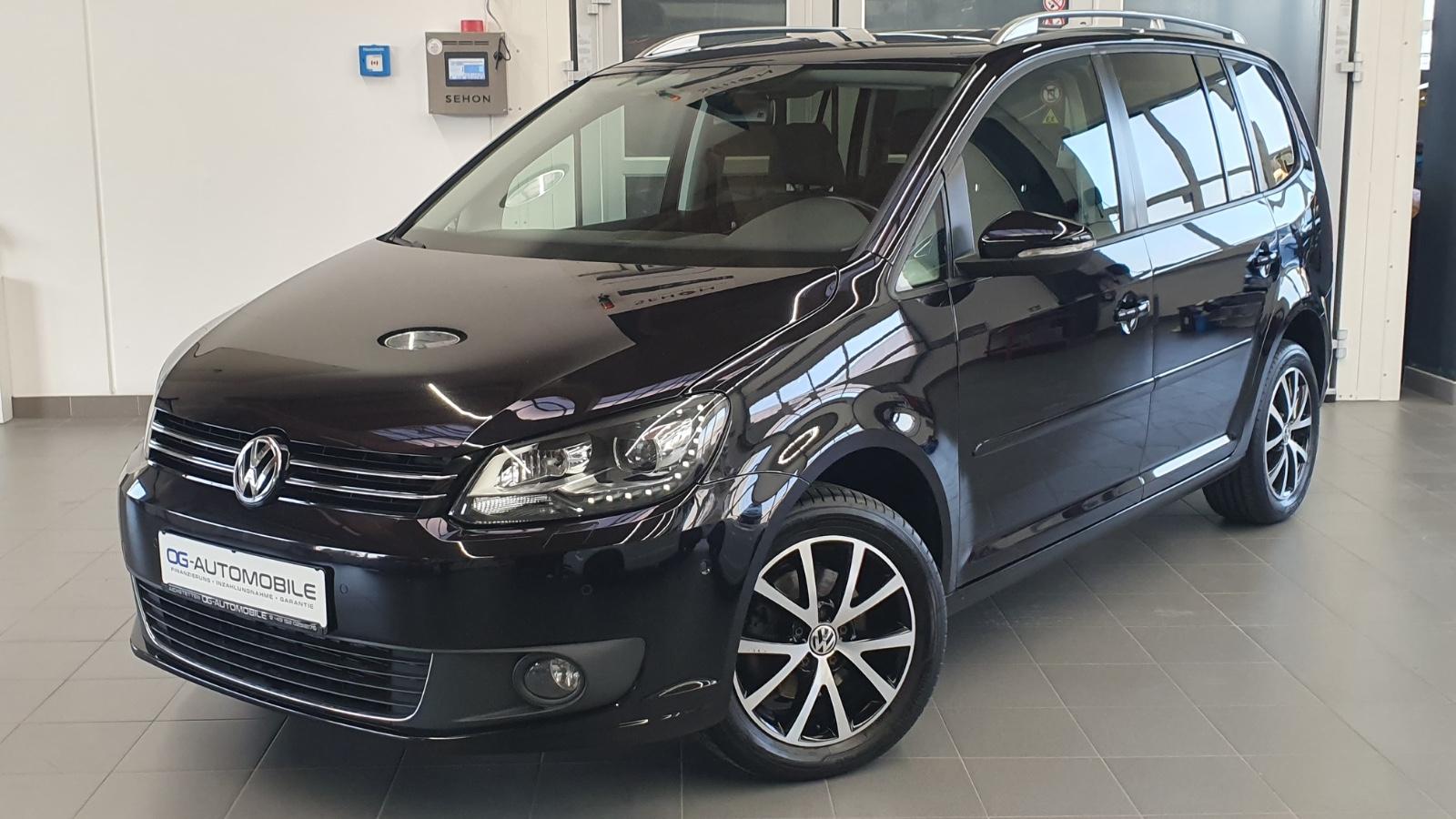 Volkswagen Touran 1.4 TSI DSG*Bi-Xenon*AHK*PANO*KAMERA*NAVI