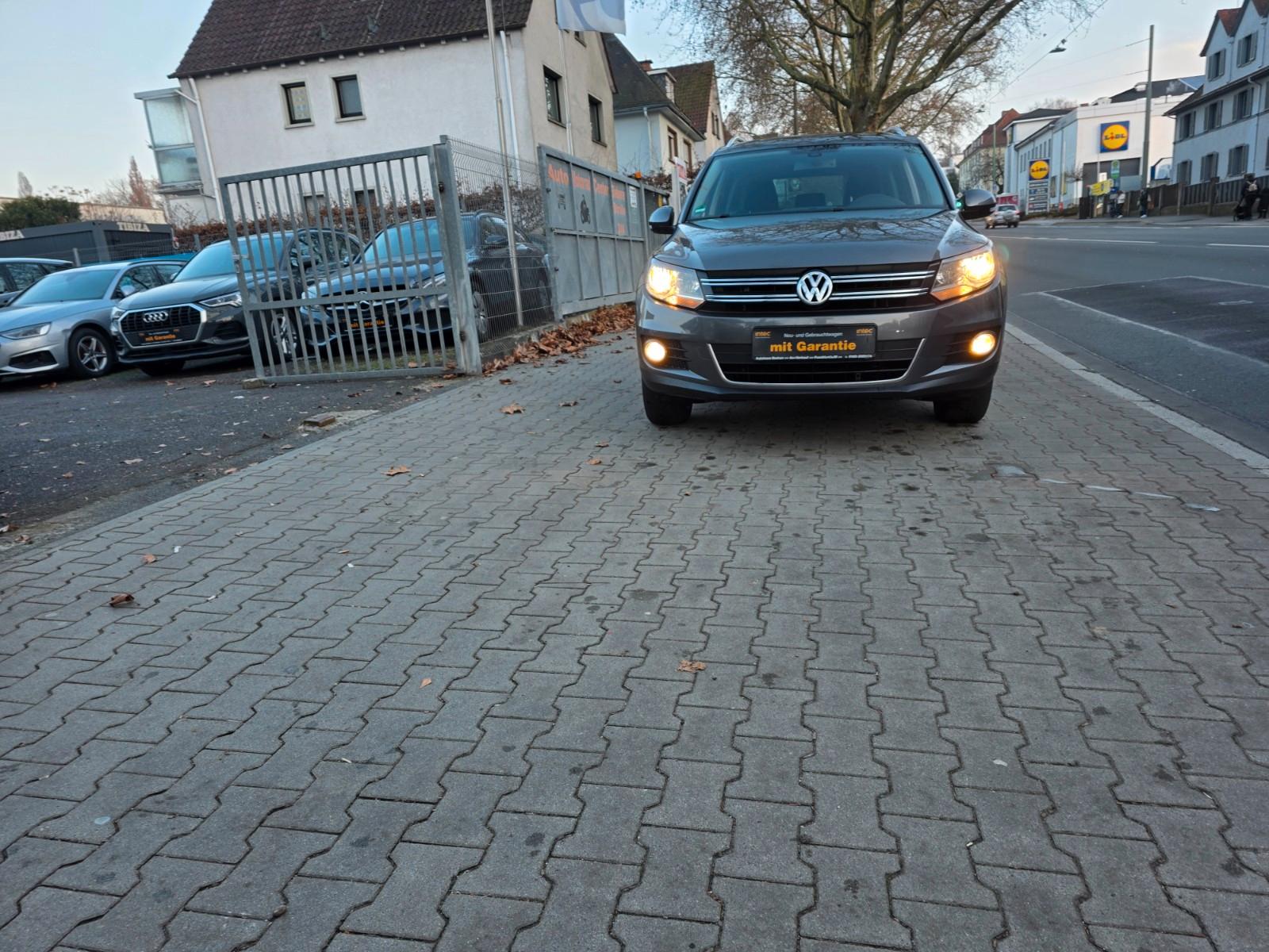 Volkswagen Tiguan Sport & Style BMT Autom,Klimaauto,Alu,PDC