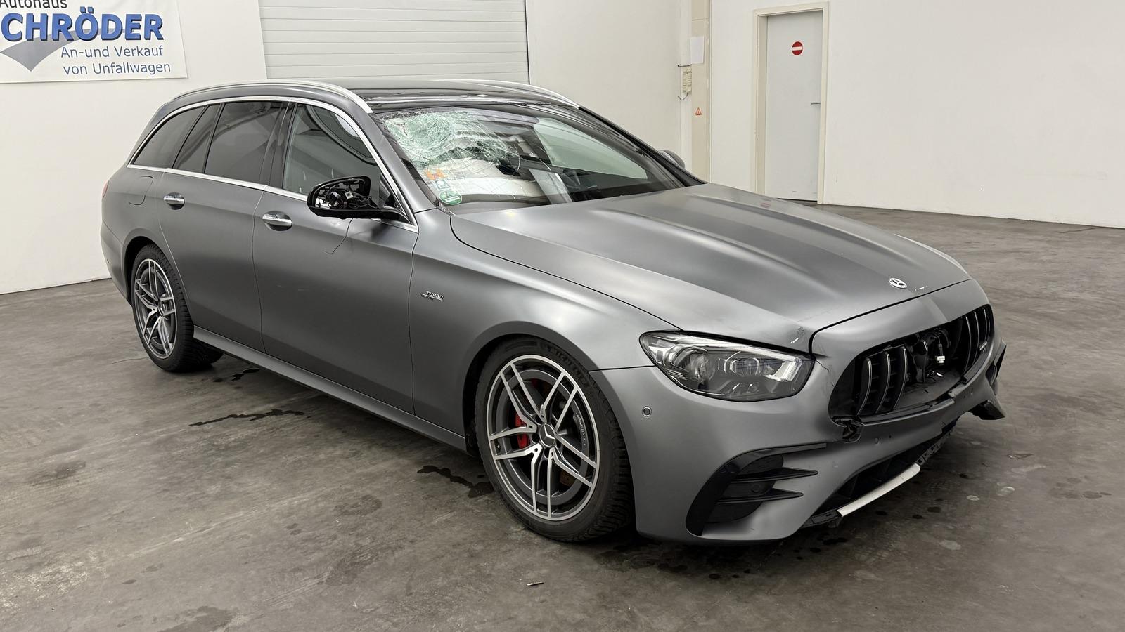 Mercedes-Benz E 53 AMG 4Matic+ *Panorama*Burmester*360°Kamera*