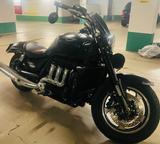 Triumph Rocket 3 / 148PS / NUR 8500km / Bj.2013 - TRIUMPH ROCKET 2