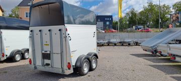 Humbaur Xanthos Aero 2400