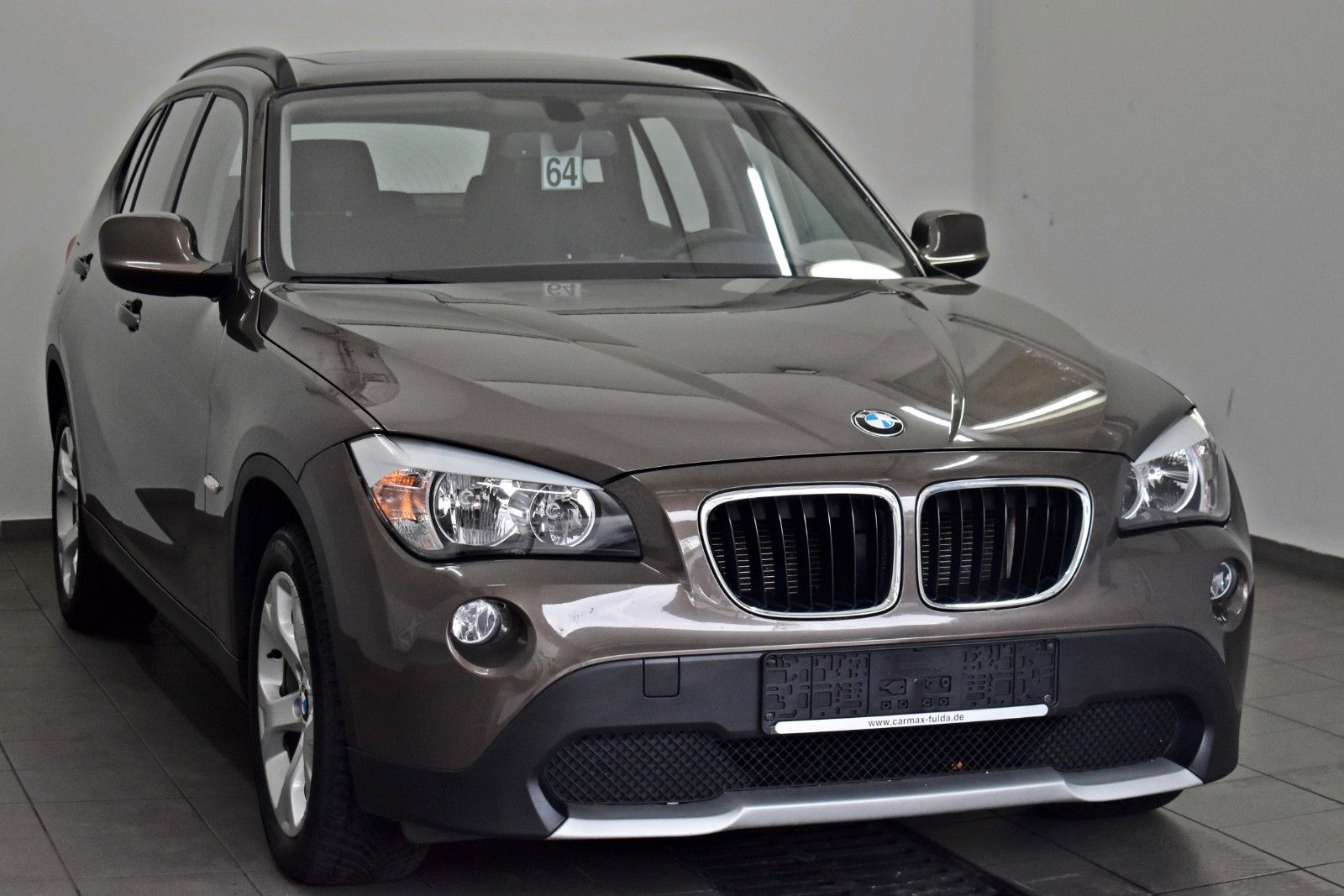 Fahrzeugabbildung BMW X1 18 i sDrive, Panorama-SD,PDC,Shzg.