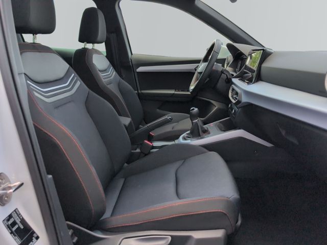 Arona 1.0 TSI FR LED+KAMERA+NAVI.+ACC+SIHZ+KLIMA
