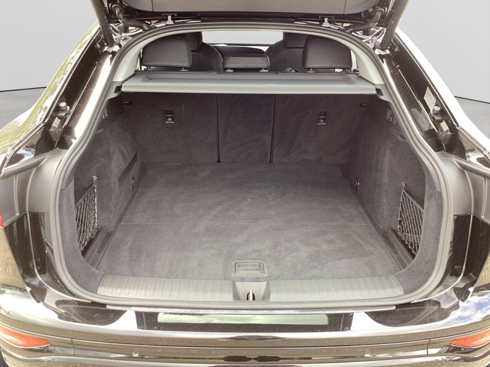 Audi Q6 e-tron - Bild 18
