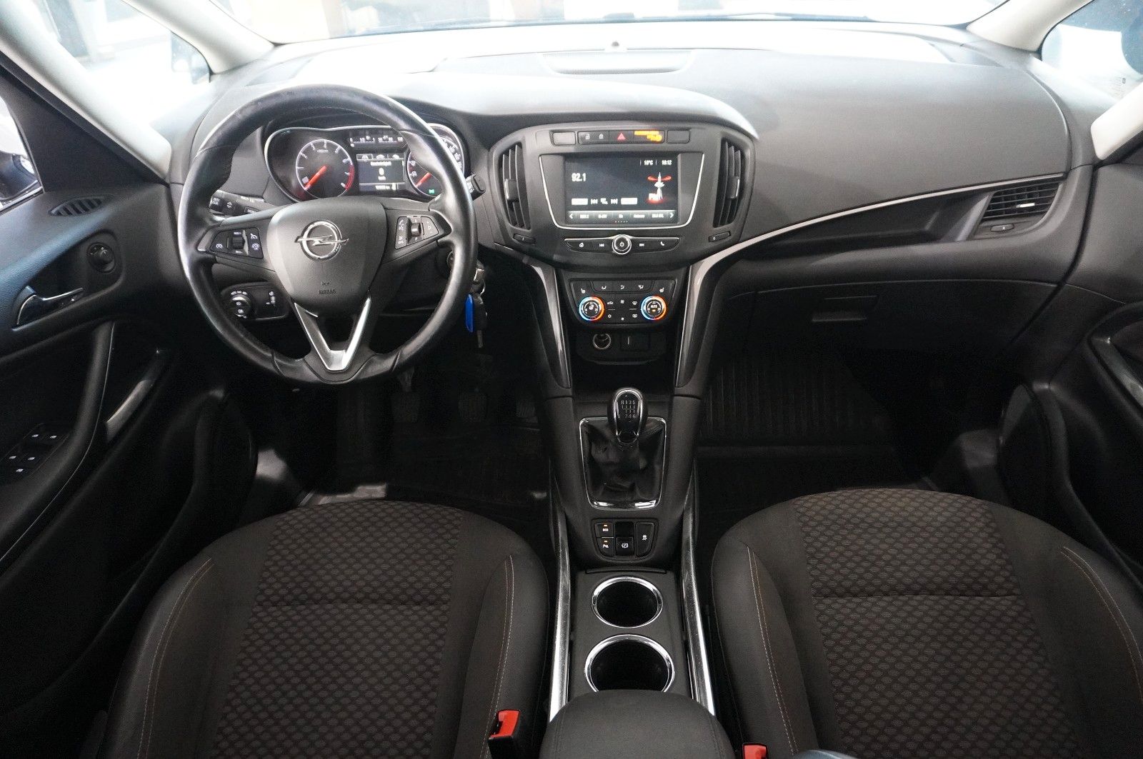 Fahrzeugabbildung Opel Zafira C 1.4T INNOV. 7-SITZ NAVI/LED/KAMERA/AHK