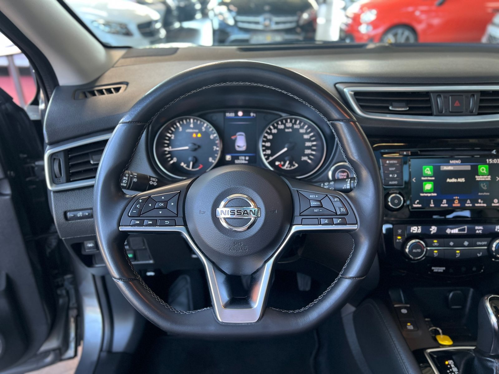 Fahrzeugabbildung Nissan Qashqai Zama PANO 360° NAV SHZ ALU