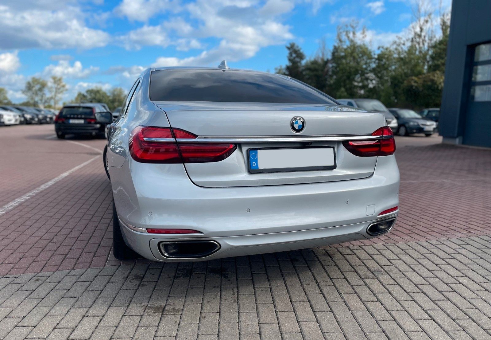 Fahrzeugabbildung BMW 740 L d xDrive*MASS*HU*H&K*SHD