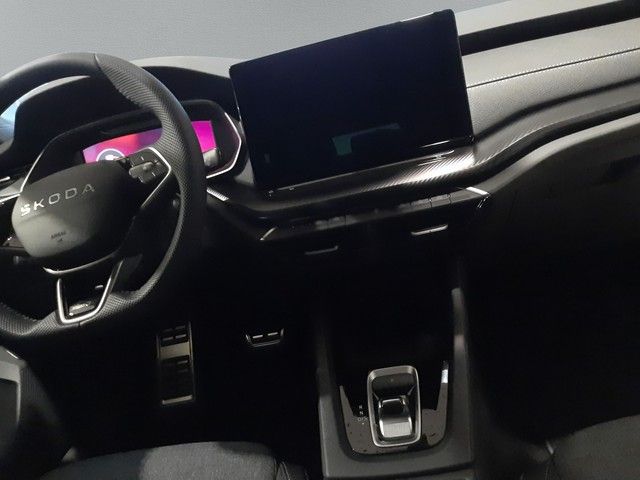 Fahrzeugabbildung Skoda Octavia Combi Sportline 1.5TSI AHK 19" HeadUp
