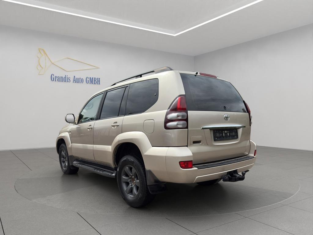 Toyota Land Cruiser