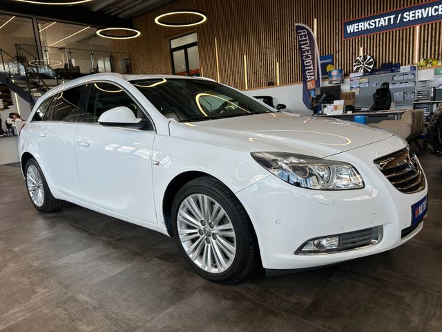 Opel Insignia A Sports Tourer Sport 4x4 *Xenon*1Hand*