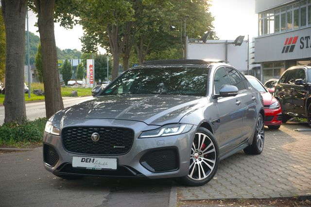 Jaguar XF R-Dynamic SE AWD / Pano./ HUD / 360° / 1.HD /