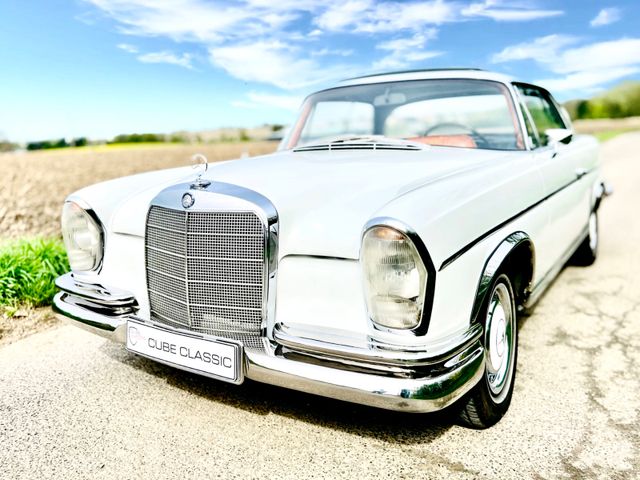 Mercedes-Benz 300 SE/c W112 Coupe Schiebedach