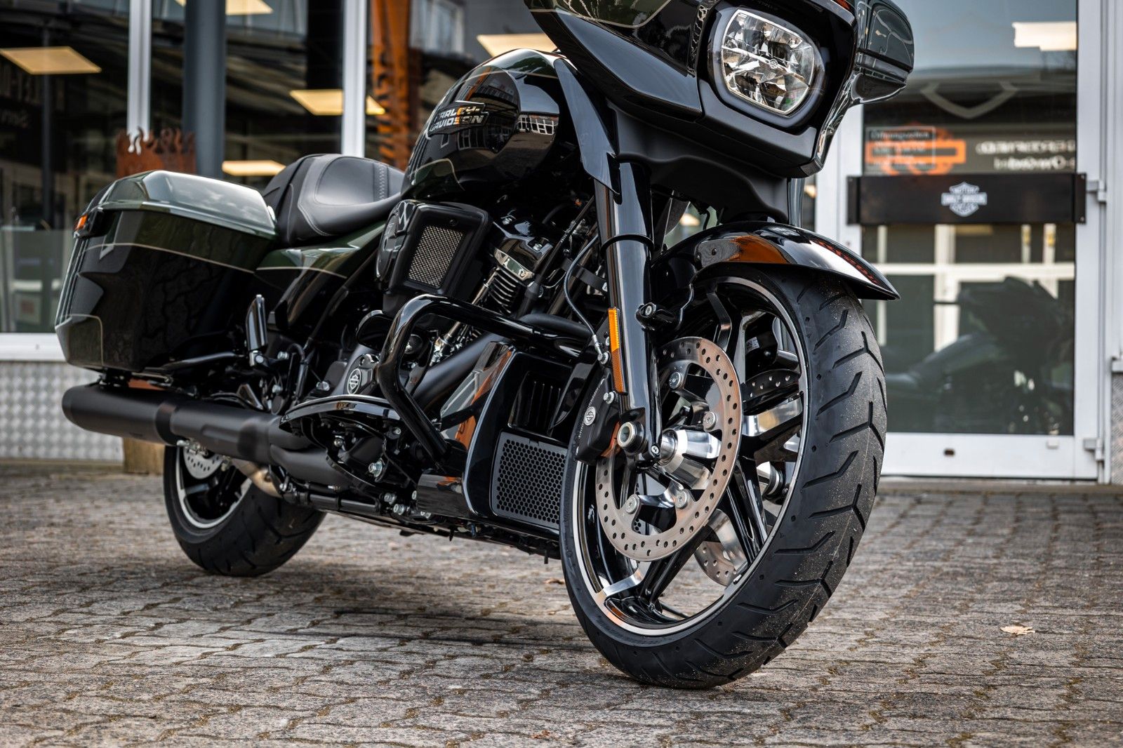 Fahrzeugabbildung Harley-Davidson Street Glide FLHX MY26 117 CUI