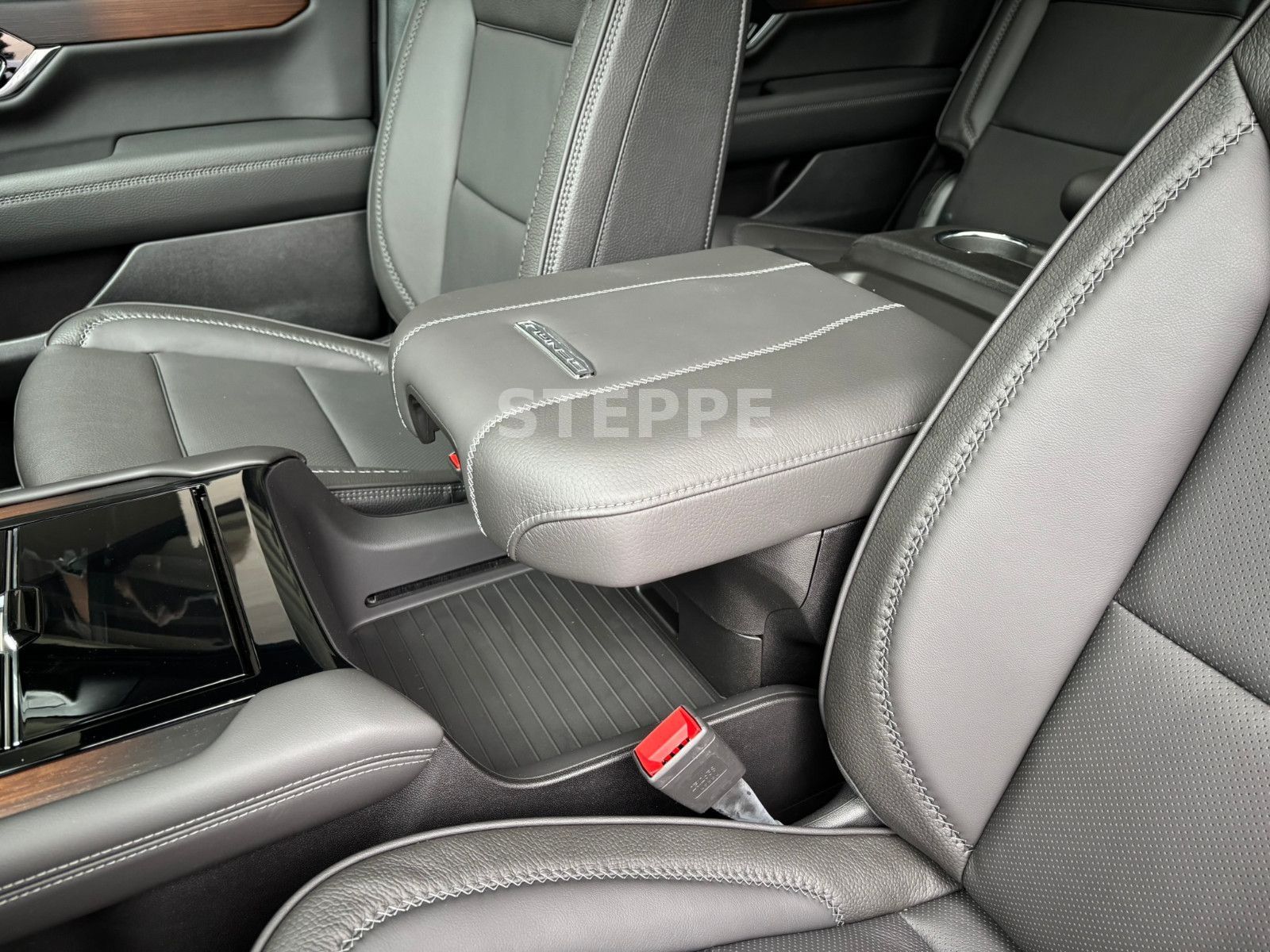 Gmc Yukon 2026 6.2V8 DENALI 24" AHK FACELIFT