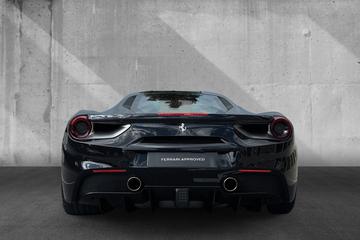 صورة 4 لـ 2017 Ferrari 488 GTB