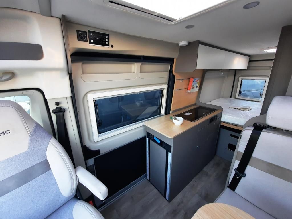 Fahrzeugabbildung LMC Innovan 600 Verfüg./Sparen Sie 16.831,- €