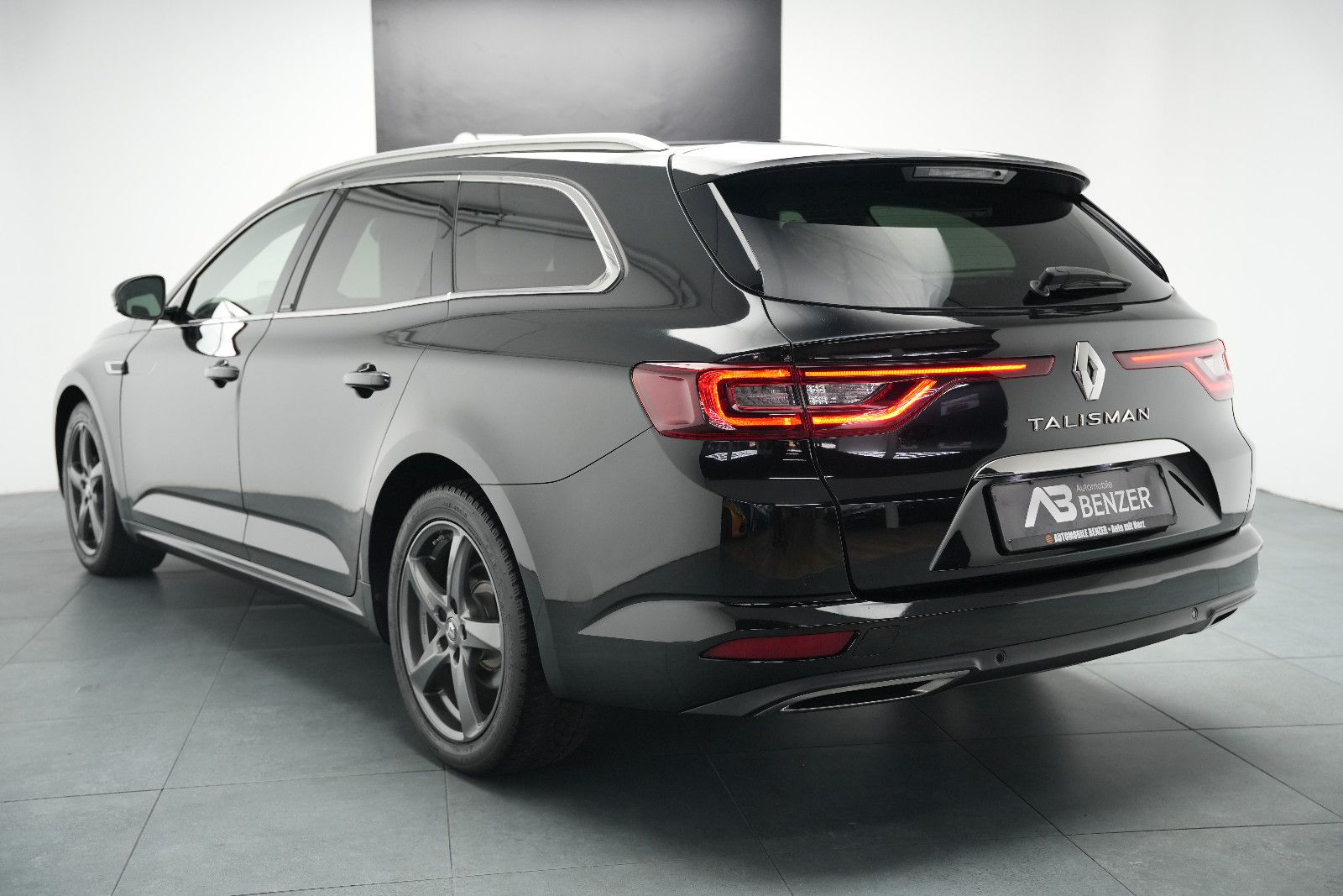 Fahrzeugabbildung Renault Talisman Grandtourer /BOSE/PANORAMA/HUD/ACC
