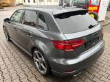 Audi S3 Sportback 2.0 TFSI quattro NAVI - Audi S3 mit Benzin-Antrieb: Sportwagen
