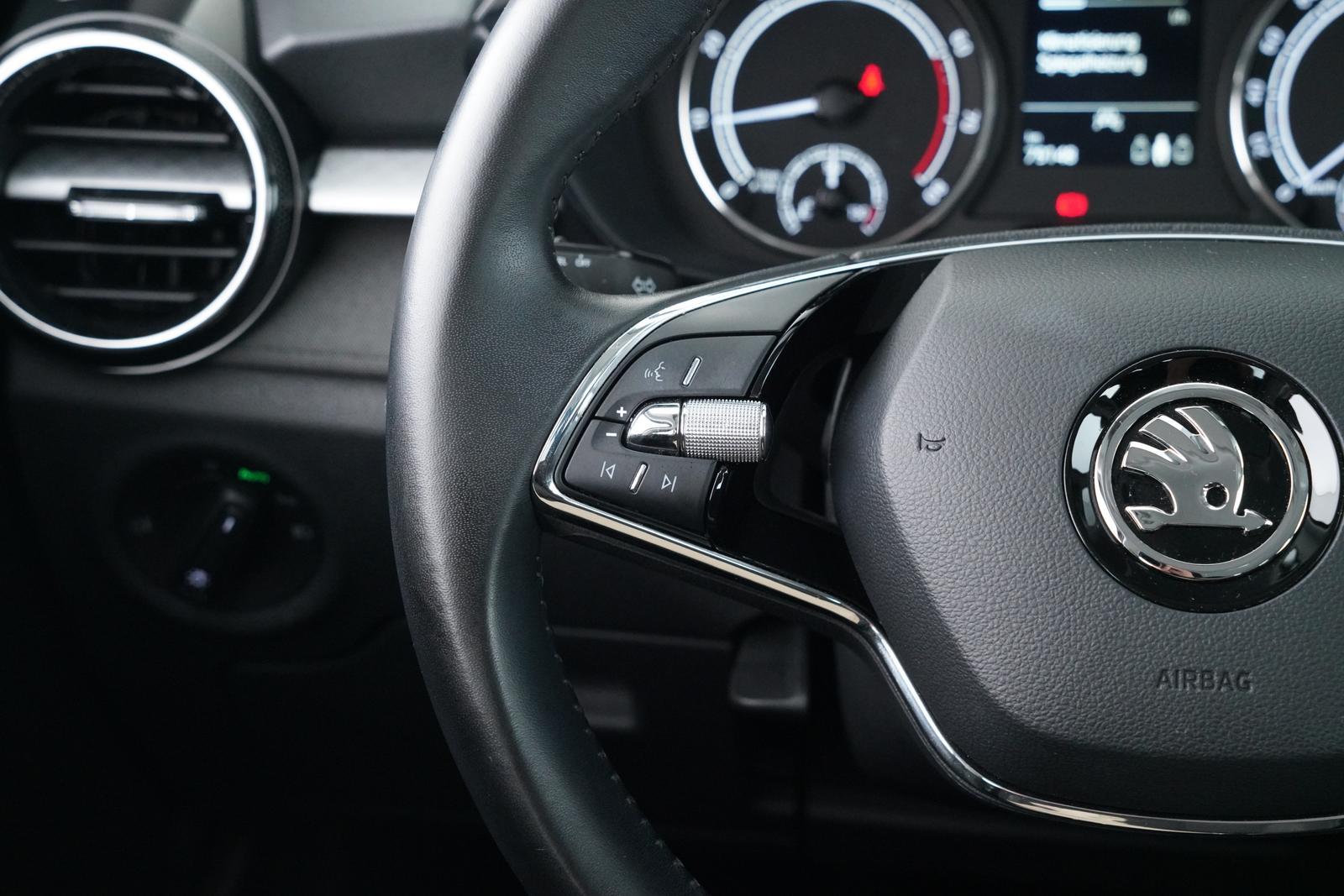 Skoda FABIA TOUR 1.0TSI 1.HAND+APPLE/ANDROID CARPLAY