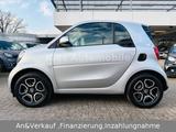 Smart ForTwo Passion AUTOM/PANO/KLIMA/1.HAND/ALLWETTER - Smart Gebrauchtwagen in Lübeck