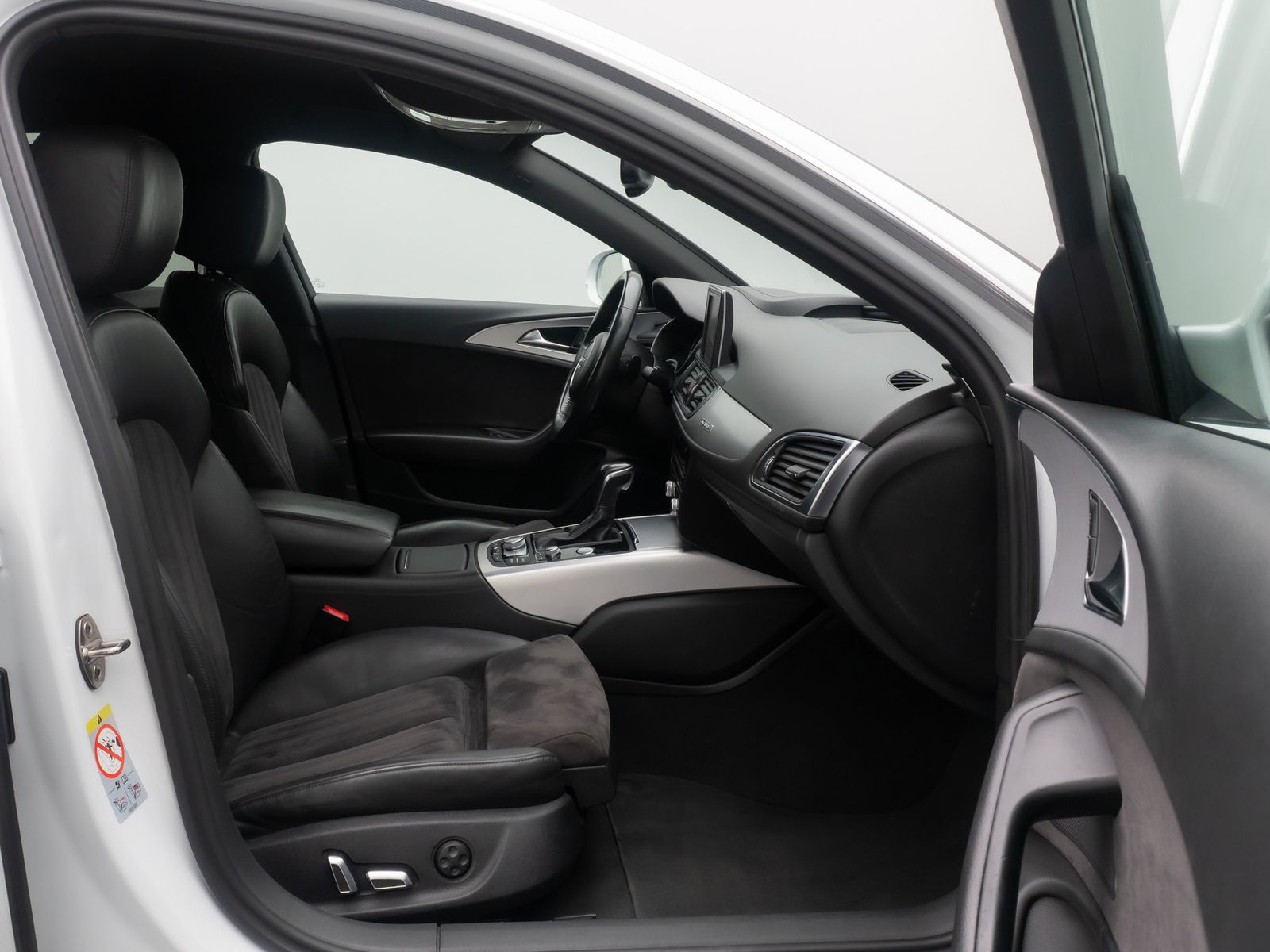 Fahrzeugabbildung Audi A6 3.0 quattro SLine ACC MemoryHUD DAB Kamera