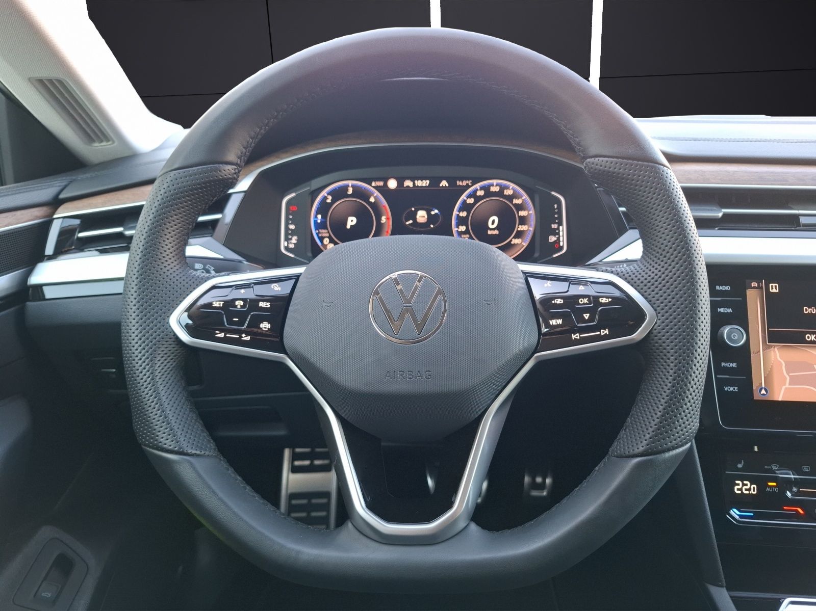 Fahrzeugabbildung Volkswagen Arteon SB TDI Elegance DSG LED AHK NAvi AID ACC